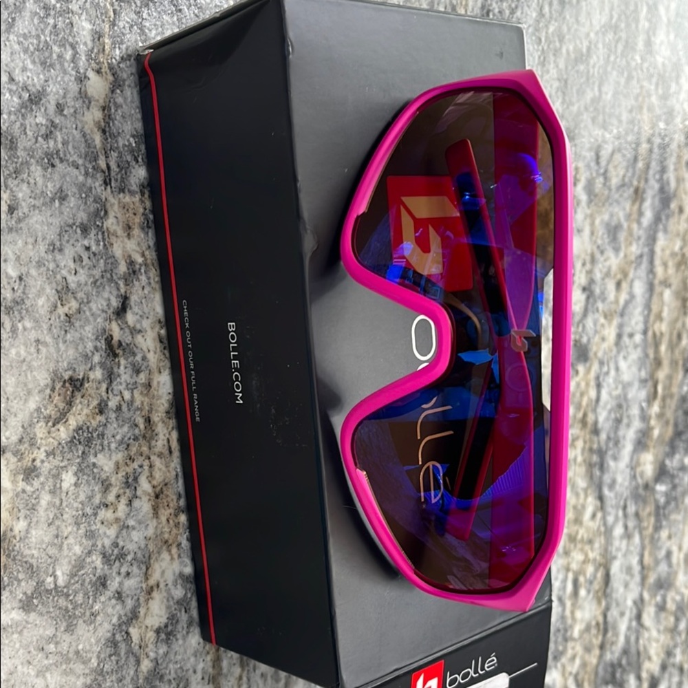 Bollé Pink Sunglasses, Snow skiing or Cross Country skiing Glasses